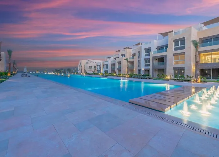 Apartment Mangroovy 2 Bedroom Sea View Apartment, Pool &