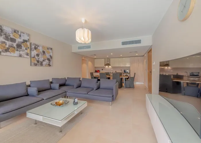 Apartment Mangroovy 2 Bedroom Sea View Apartment, Pool &